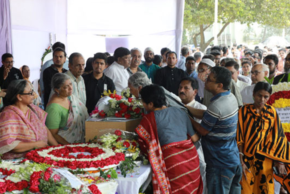 পাঠ্যপুস্তকে জাফরুল্লাহ চৌধুরীর জীবনী অন্তর্ভুক্ত করার দাবি