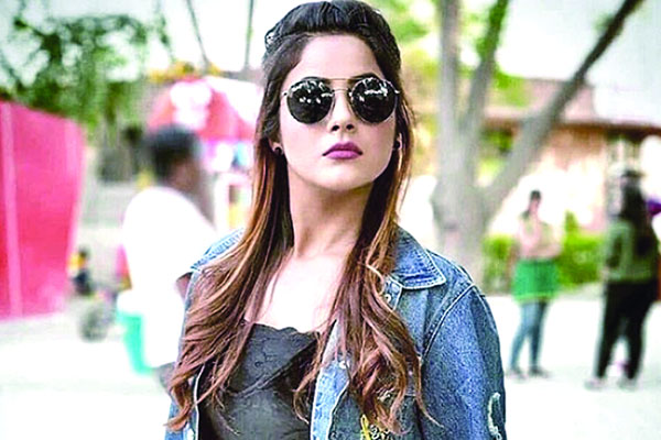 চরম বিতর্কিত