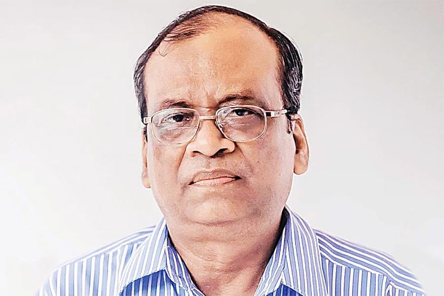 স্বাস্থ্যসেবা কর্মীদের নিরাপত্তা আইন জরুরি