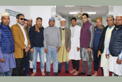 রোমে ভিত্তোরিও কাঁচা বাজার কমিটির ইফতার ও দোয়া মাহফিল