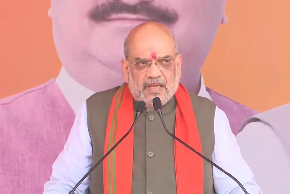 আগামী লোকসভা নির্বাচনে পশ্চিবঙ্গে ৩৫ আসনে জয় চান অমিত শাহ