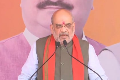 আগামী লোকসভা নির্বাচনে পশ্চিবঙ্গে ৩৫ আসনে জয় চান অমিত শাহ
