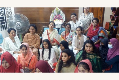সরকার দেশের ভাবমূর্তি ক্ষুণ্ন করছে : তানিয়া রব

