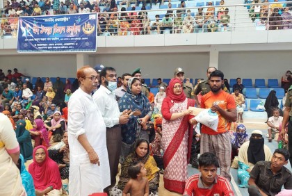 
নেত্রকোনায়  ঈদ উপহার পেল এক হাজার হতদরিদ্র