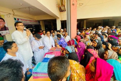 'শেখ হাসিনার রাজনীতি জনতার জন্য, খালেদা জিয়ার রাজনীতি ক্ষমতার জন্য'

