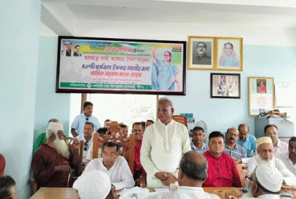 কোটালীপাড়ায় প্রধানমন্ত্রীর পক্ষে ইফতার সামগ্রী প্রদান