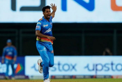 মুস্তাফিজকে বাদ দিতে বললেন আকাশ চোপড়া