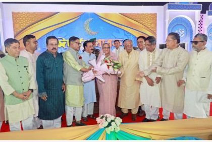 গণভবনে প্রধানমন্ত্রীর ঈদের শুভেচ্ছা বিনিময়

