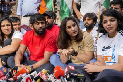 যৌন হয়রানির অভিযোগ, আবারও আন্দোলনে ভারতের শীর্ষ রেসলাররা