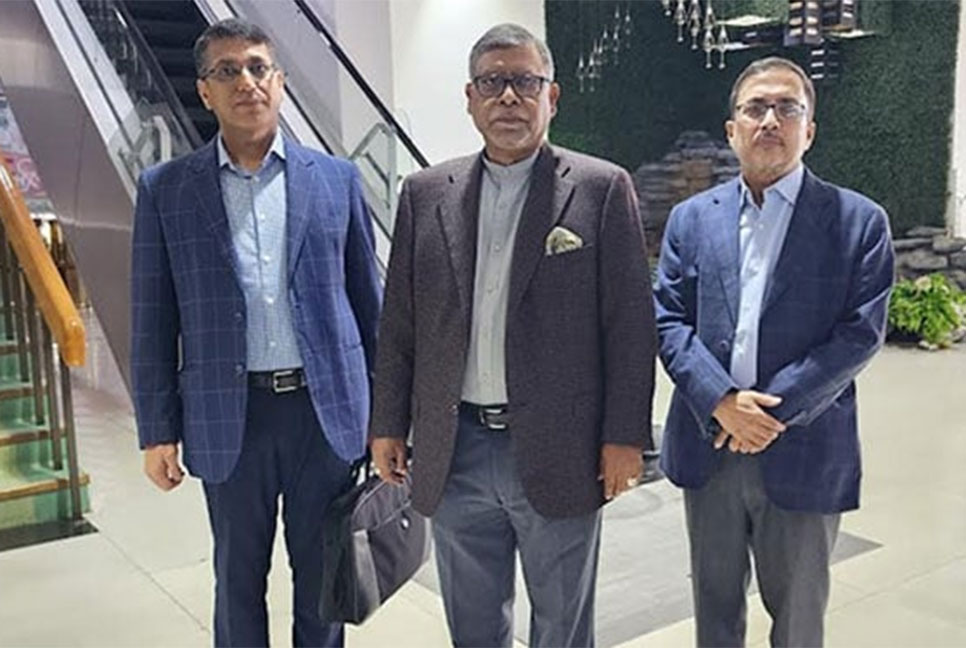 ‘এক বিশ্ব এক স্বাস্থ্য’ সম্মিলনে অংশ নিতে ভারতে স্বাস্থ্যমন্ত্রী