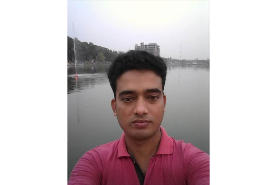 মাদারীপুরে সড়ক দুর্ঘটনায় যুবক নিহত