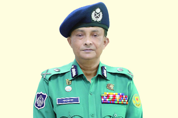 দু-একজনের জন্য পুলিশ বাহিনীর বদনাম