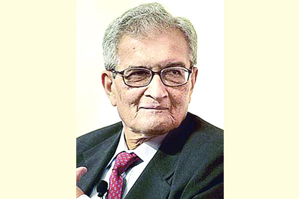 অমর্ত্যর পক্ষে শিক্ষার্থীরা