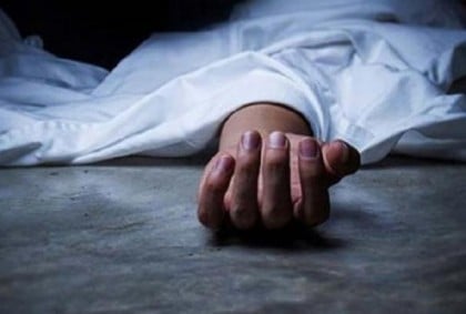 রাজধানীর বংশালে ছাদ থেকে পড়ে নারীর মৃত্যু