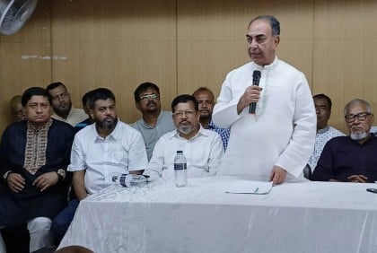 দেন-দরবারে কাজ হবে না, সরকারকে পদত্যাগ করতে হবে : মির্জা আব্বাস