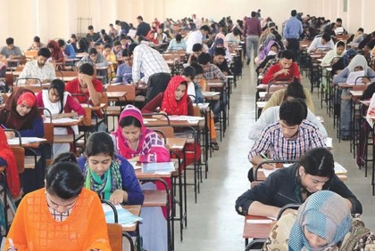 সুশৃঙ্খলভাবে পরীক্ষা অনুষ্ঠিত হচ্ছে : ঢাবি উপাচার্য