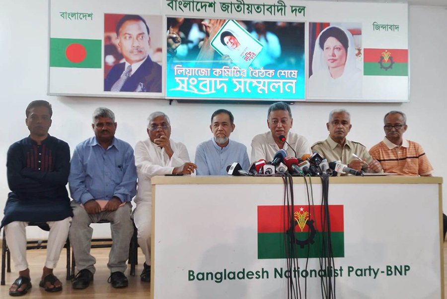 সরকার পতনের আন্দোলনে দেশবাসী রাস্তায় নেমেছে: খসরু