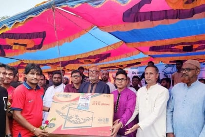 দেবিদ্বারে প্রীতি ফুটবল ম্যাচ অনুষ্ঠিত