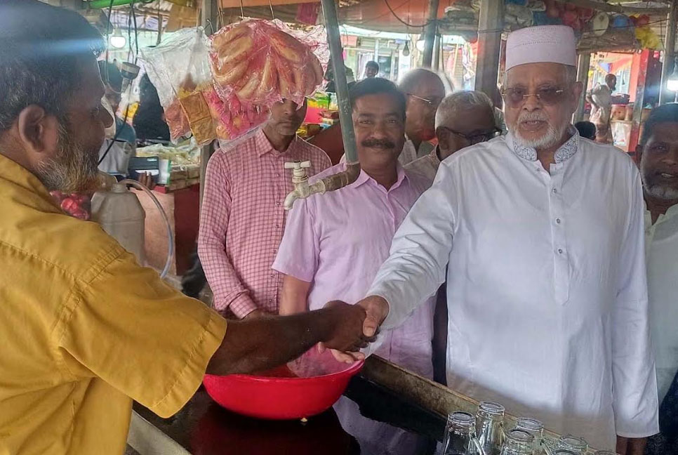 ‘উন্নয়নের অগ্রযাত্রা অব্যাহত রাখতে
আবারও নৌকা মার্কায় ভোট দিন’