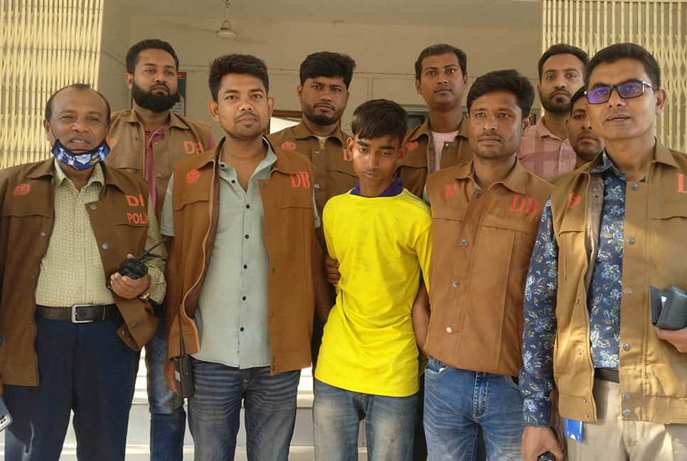 নেত্রকোনায় স্কুল ছাত্রী হত্যা, মূলহোতা আটক