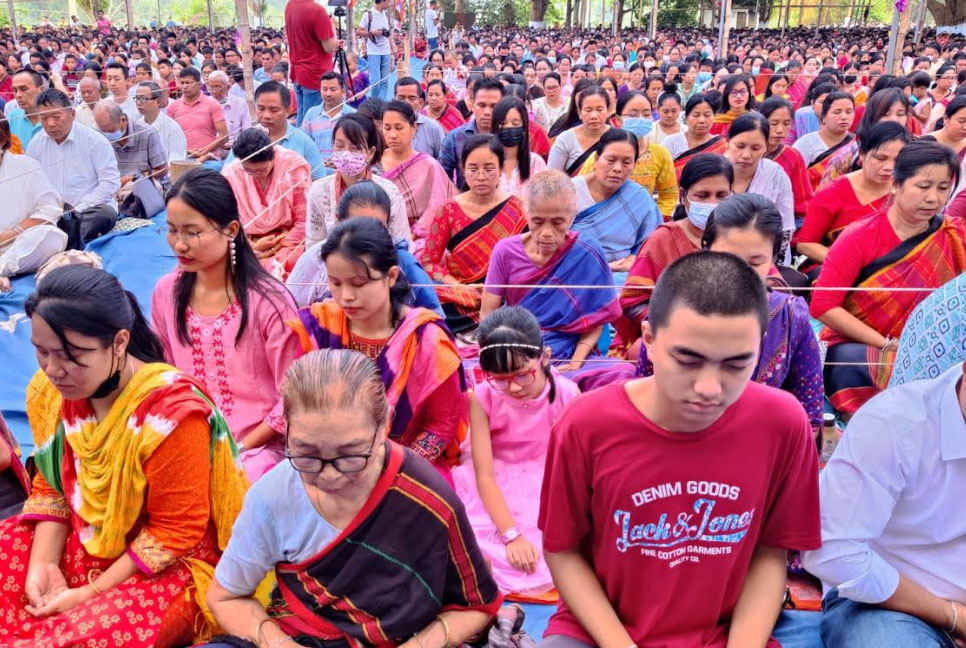 পাহাড়ে বুদ্ধ পূর্ণিমা উদযাপন