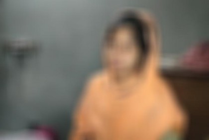 লক্ষ্মীপুরে বিয়ের দাবিতে অনশনে প্রেমিকা, পালালেন প্রেমিক