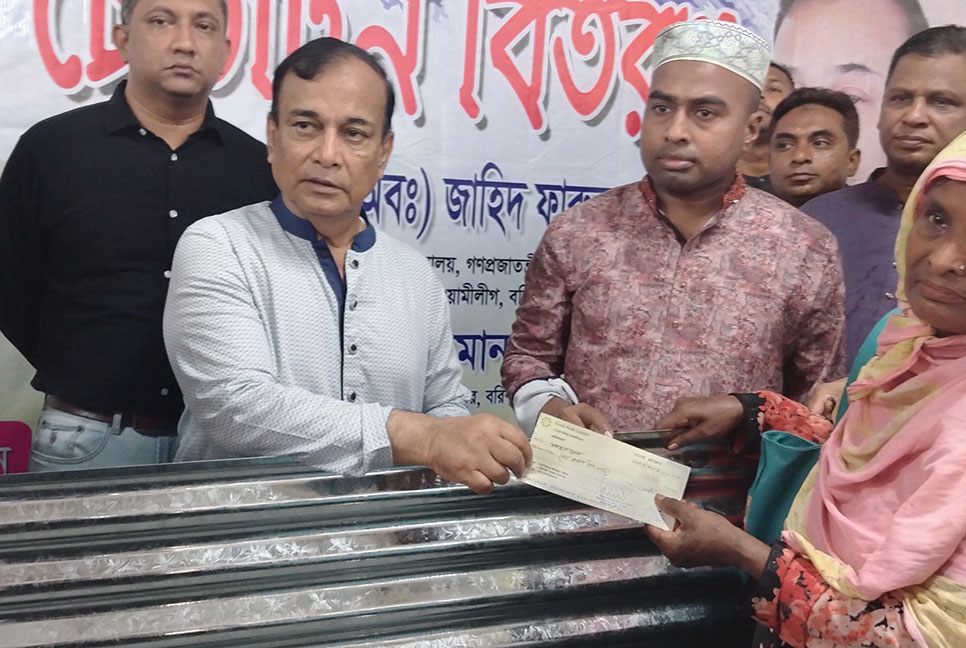 ‌‌‘সমৃদ্ধির পথে এগিয়ে যেতে শেখ হাসিনার মতো নেতৃত্ব প্রয়োজন’