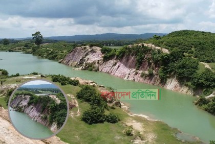 দুর্গাপুরে সাদা মাটির পাহাড়ে ফিরেছে সতেজতা