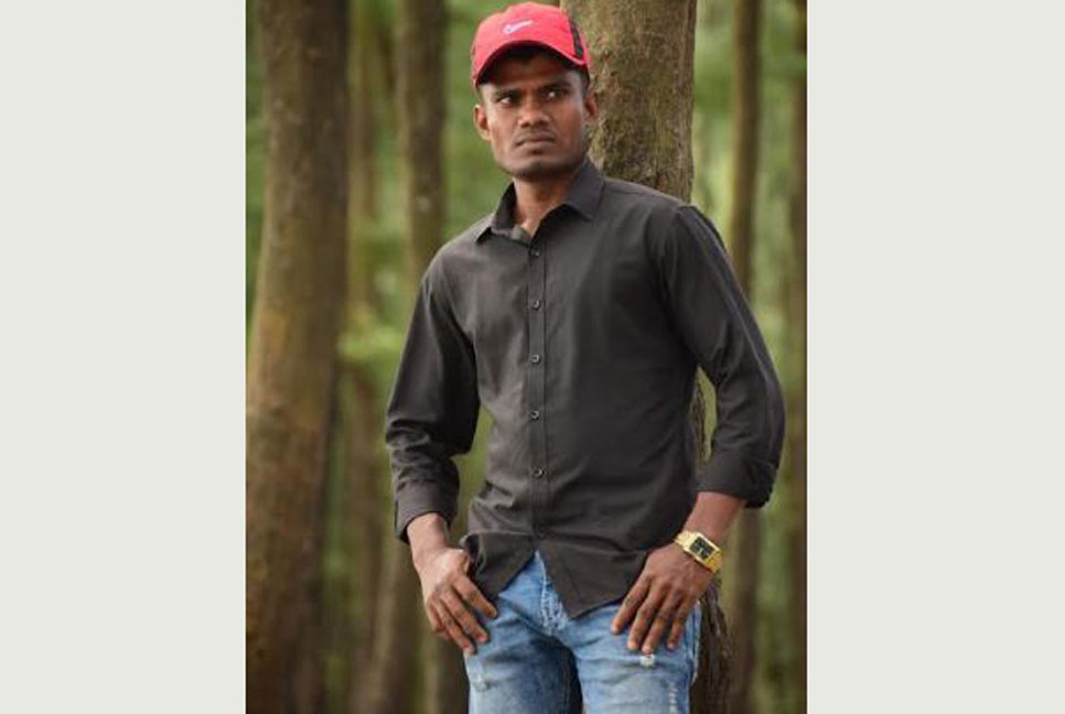 রোহিঙ্গা সশস্ত্র বাহিনীর প্রধানসহ গ্রেফতার ৬, অস্ত্র-গুলি উদ্ধার

