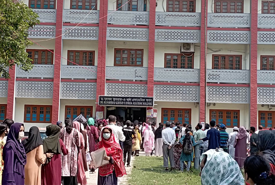 রাবিতে ঢাবির ভর্তি পরীক্ষা, উপস্থিতি ৯৫ শতাংশ