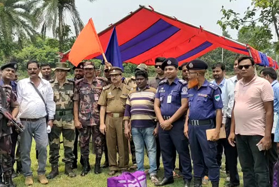 কারাভোগ শেষে দেশে ফিরলেন ভারতীয় নাগরিক