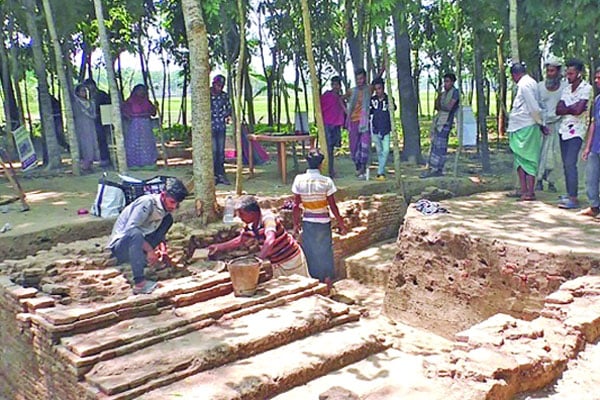 সুলতানি আমলের দুর্লভ নিদর্শন নড়াইলে