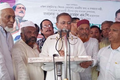 ‘সম্ভবত গরমের কারণে বিএনপি নেতাদের মাথা খারাপ হয়ে গেছে’ 

