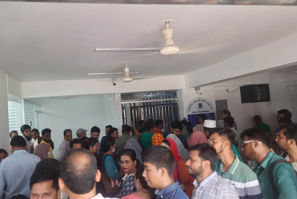 আফতাবনগরে পাসপোর্ট অফিসের কার্যক্রম শুরু

