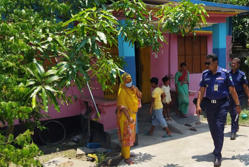 মোরেলগঞ্জে চেতনানাশক স্প্রে ছিটিয়ে চুরি