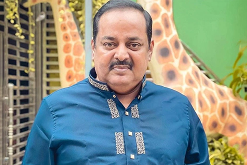 হিন্দি সিনেমায় ঠিকঠাক কাপড়চুপড় পরে না : ডিপজল