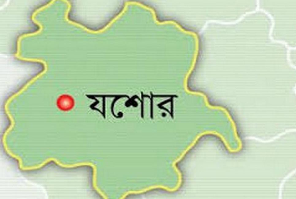 রিকশাচালককে মারধর করা সেই আইনজীবীকে কারণ দর্শানোর নোটিশ