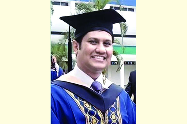 লিভারপুলের বাঙালি কাউন্সিলর হলেন নাজমুল হাসান
