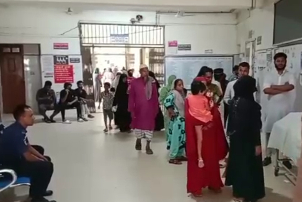 কেন্দ্রেই মৃত্যুর কোলে ঢলে পড়লেন দাখিল পরীক্ষার্থী