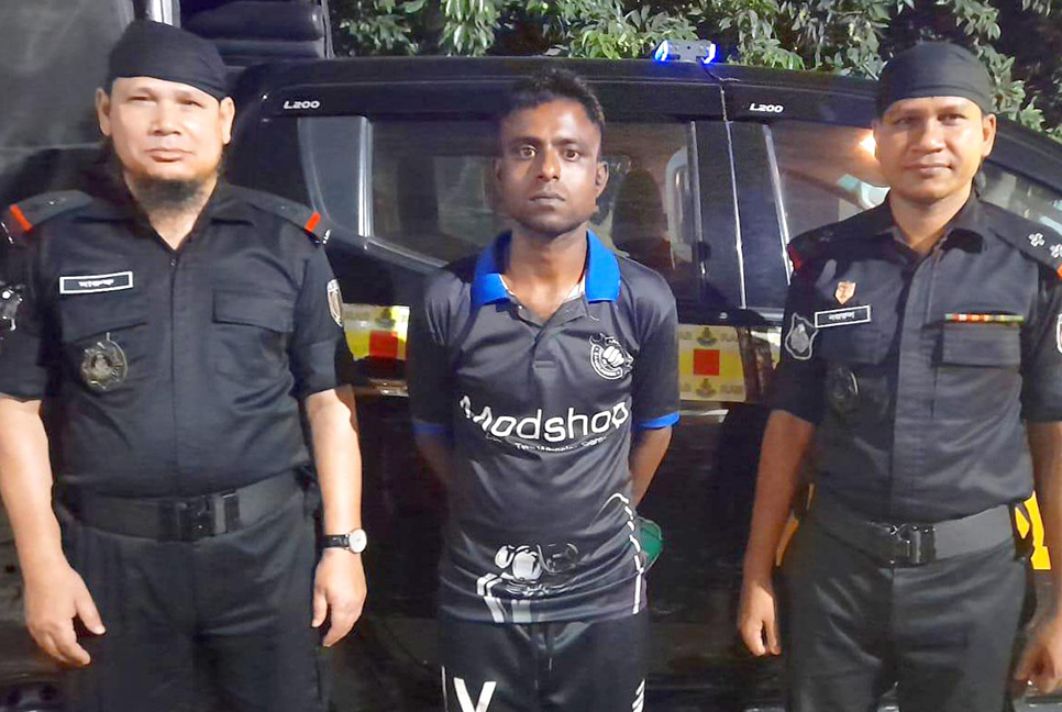 বগুড়ায় হত্যা মামলায় গ্রেফতার ১