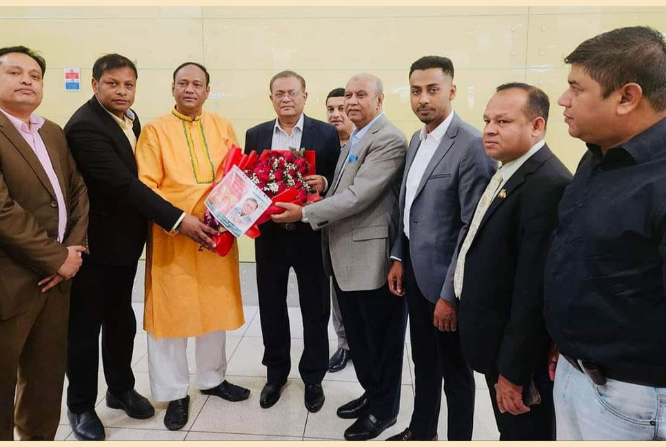দেশের উন্নয়নে প্রবাসীদের ভূমিকা অনন্য : দুবাইয়ে তথ্যমন্ত্রী

