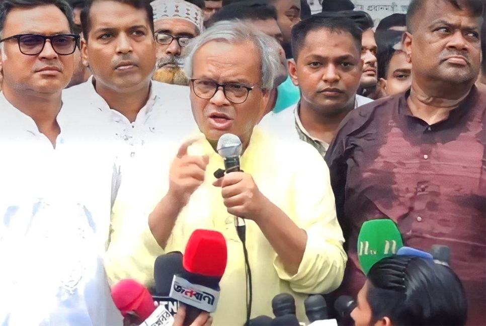 সরকারের এখন ডুবু ডুবু অবস্থা : রিজভী


