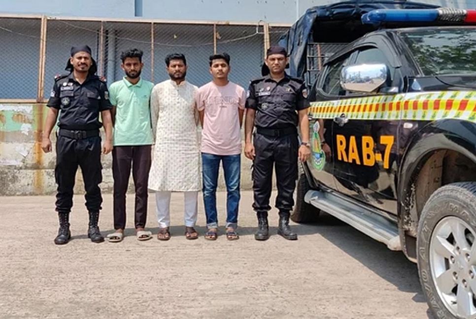 এসএসসির ভুয়া প্রশ্ন বিক্রি, তিনজন গ্রেফতার
