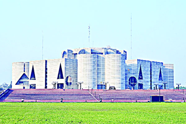 কী হবে নির্বাচনী সরকারের