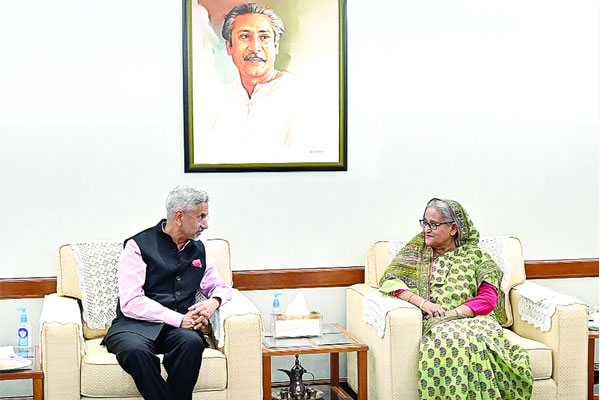 দ্বিপক্ষীয় সহযোগিতায় ঢাকা দিল্লির সন্তোষ