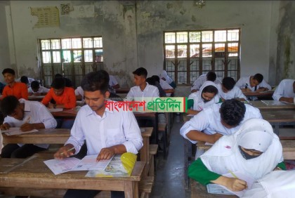 ঘূর্ণিঝড় মোখার কারণে পাঁচ বোর্ডের রবিবারের এসএসসি পরীক্ষা স্থগিত
