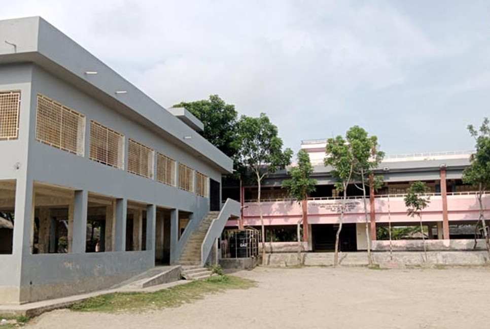 সাতক্ষীরায় ৮৮৭টি আশ্রয়কেন্দ্র প্রস্তুত