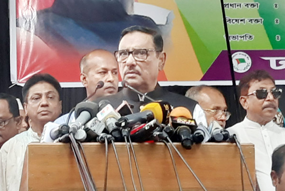 শেখ হাসিনা বিদেশে ক্ষমতার জন্য যাননি : ওবায়দুল কাদের

