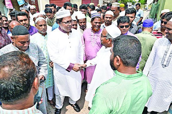 মাঠে জামায়াত-বিএনপির কাউন্সিলর প্রার্থীরা