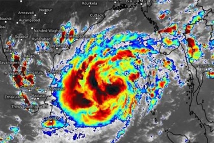 ঘূর্ণিঝড় ‘মোখা’র গতি বেড়ে ২১০ কিলোমিটার